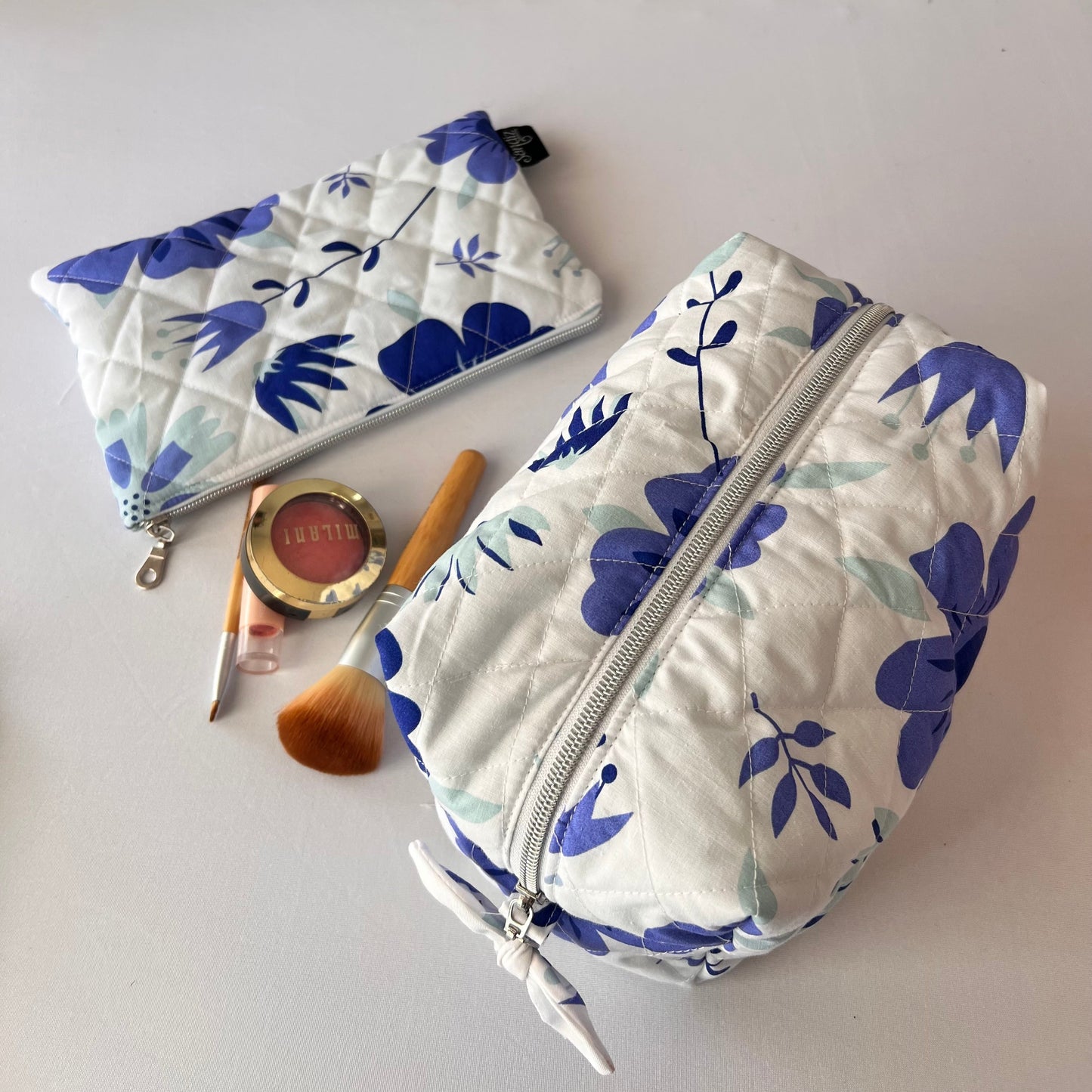 women bag
handmade bag
cosmetic bag
BLUE MAKEUP BAG